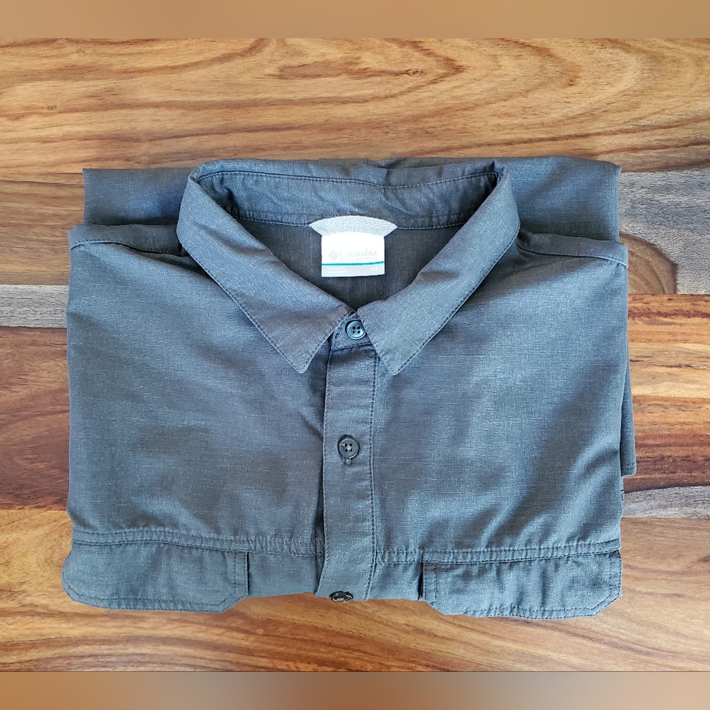 Columbia Sportswear Company, XL Men's Short Sleeve Shirt, Gray